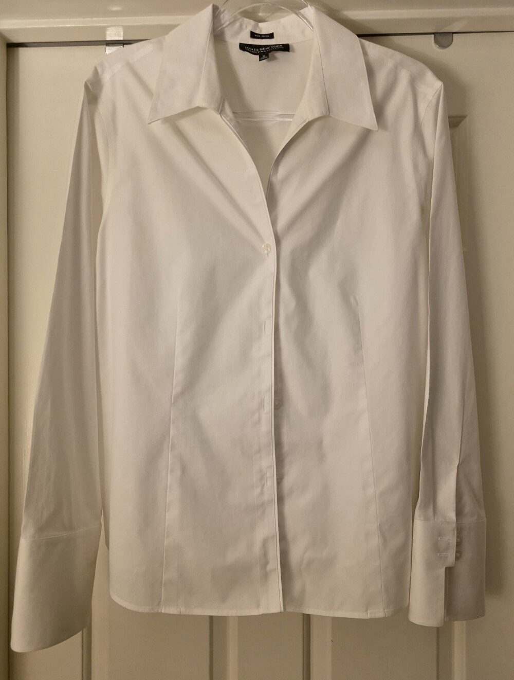 EUC Jones New York Non-Iron White Blouse - Size 16